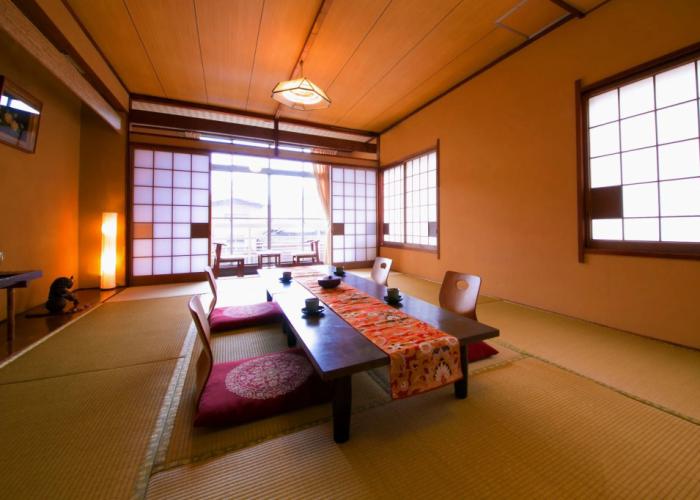 Beppu Koraku