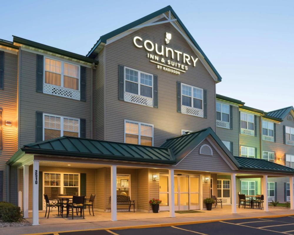 Country Inn & Suites by Radisson, Ankeny, IA