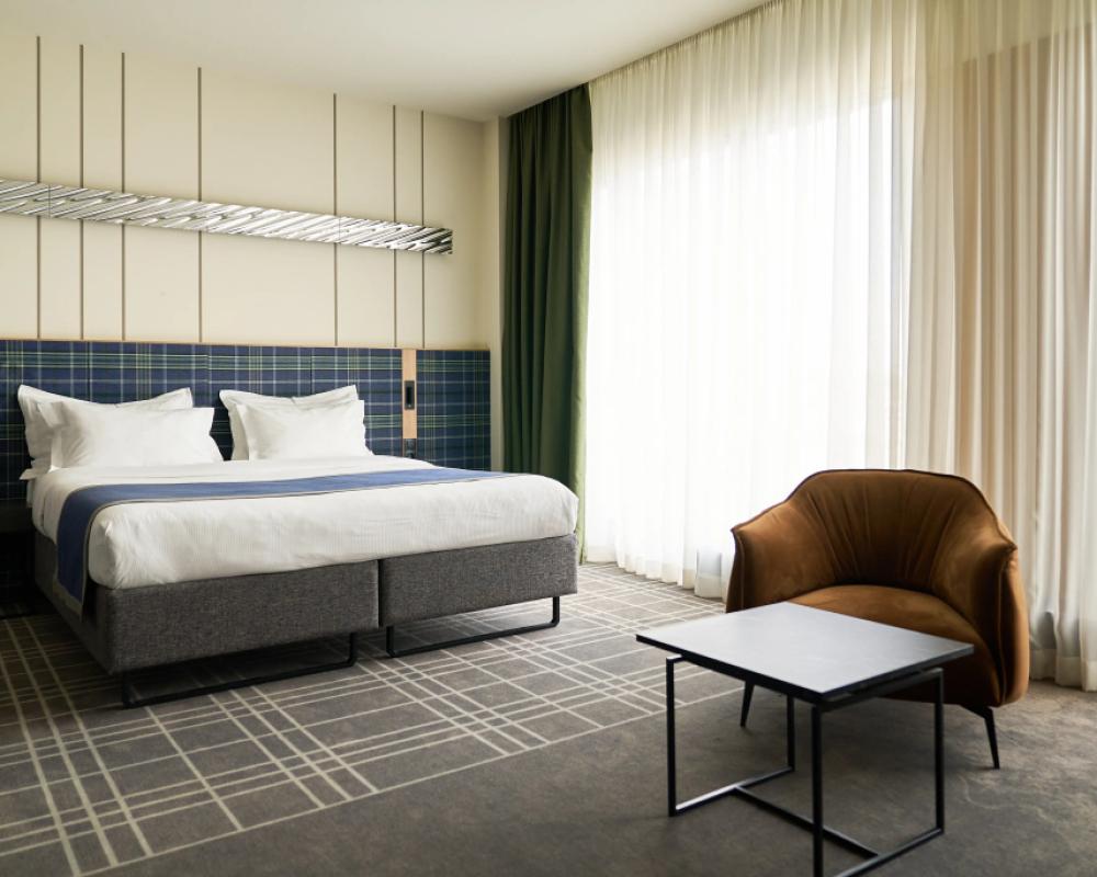 фото STATUS Boutique Hotel