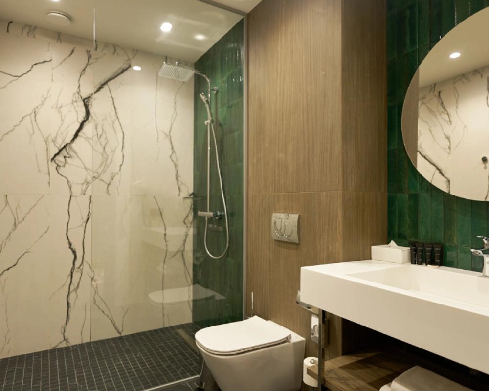фото STATUS Boutique Hotel