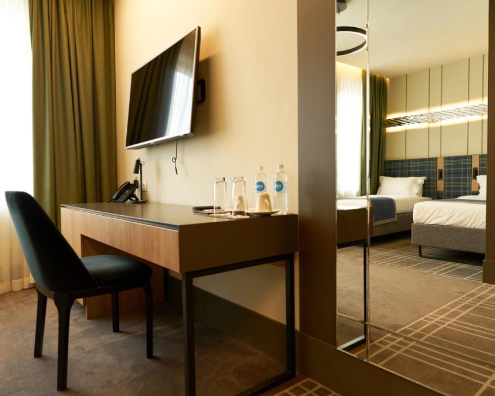 фото STATUS Boutique Hotel