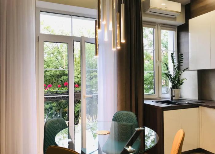 Brestskij Arbat Apartments