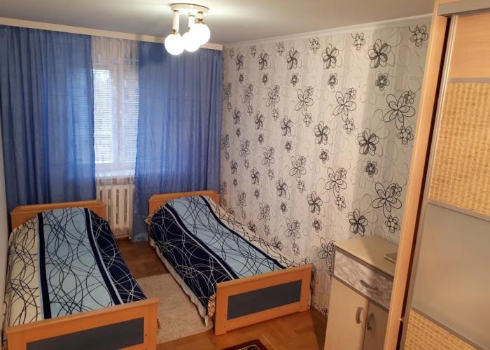 Tryohkomnatnye  v Centre Goroda Apartments