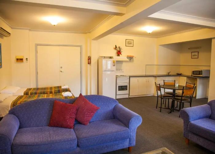 Cherry Lane Apartments