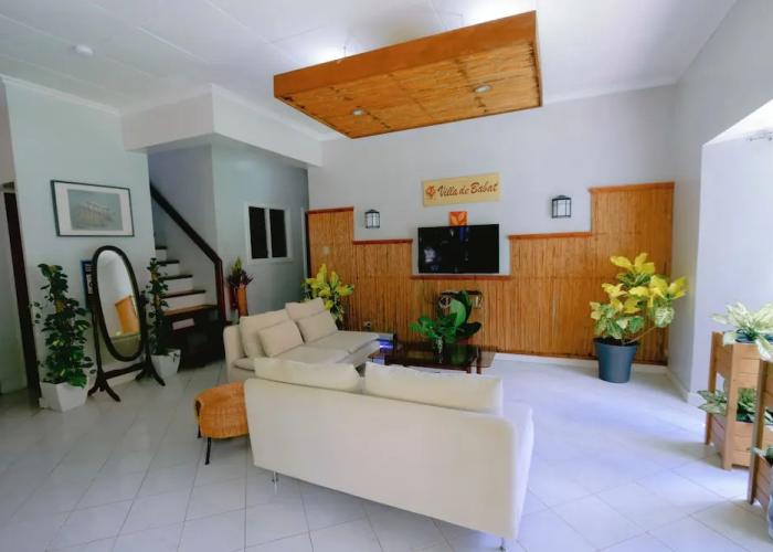 Villa De Babat