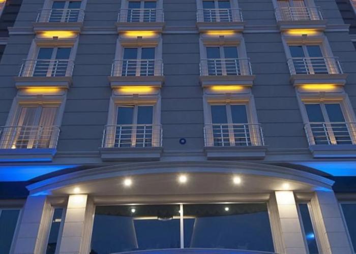 Tugcu Hotel Select
