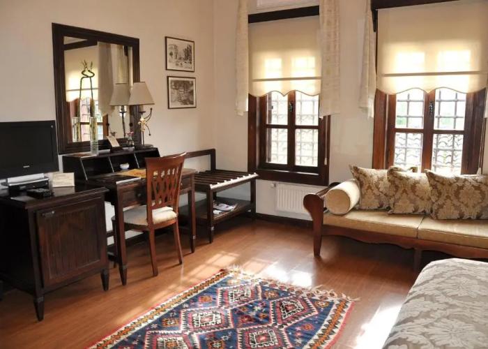 Otanti̇k Club Hotel & Spa