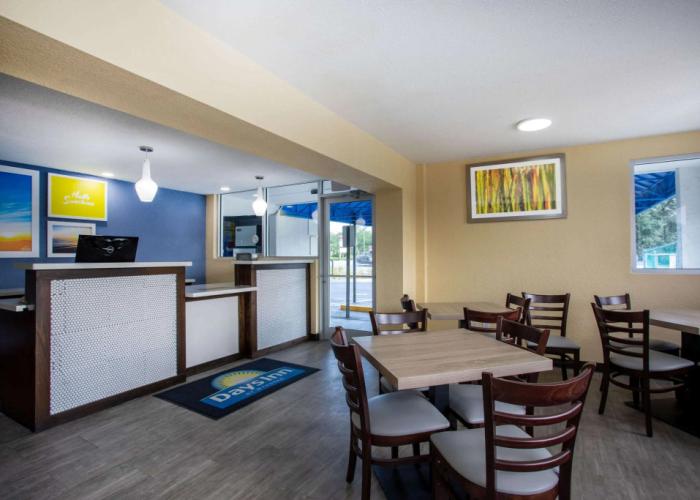 Days Inn by Wyndham Apopka/Orlando