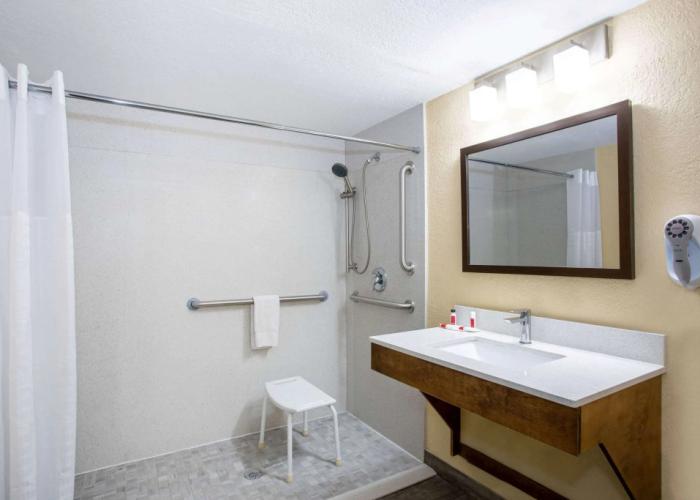 Days Inn by Wyndham Apopka/Orlando