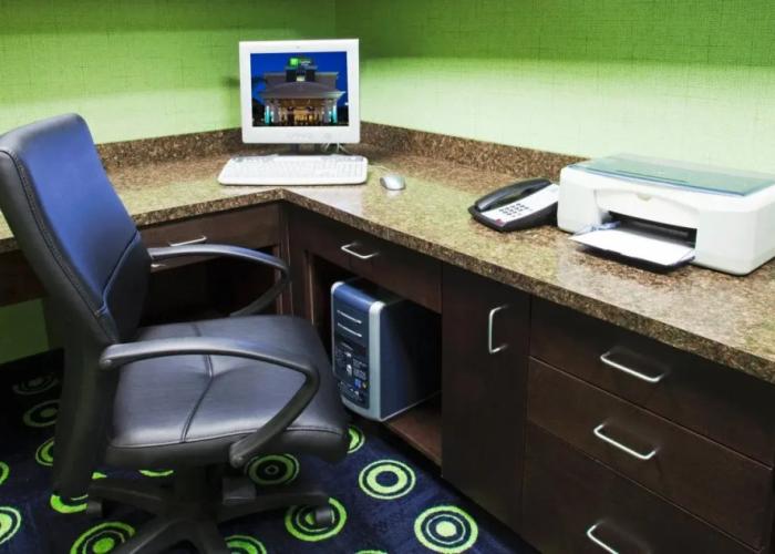 Holiday Inn Express Orlando - Apopka