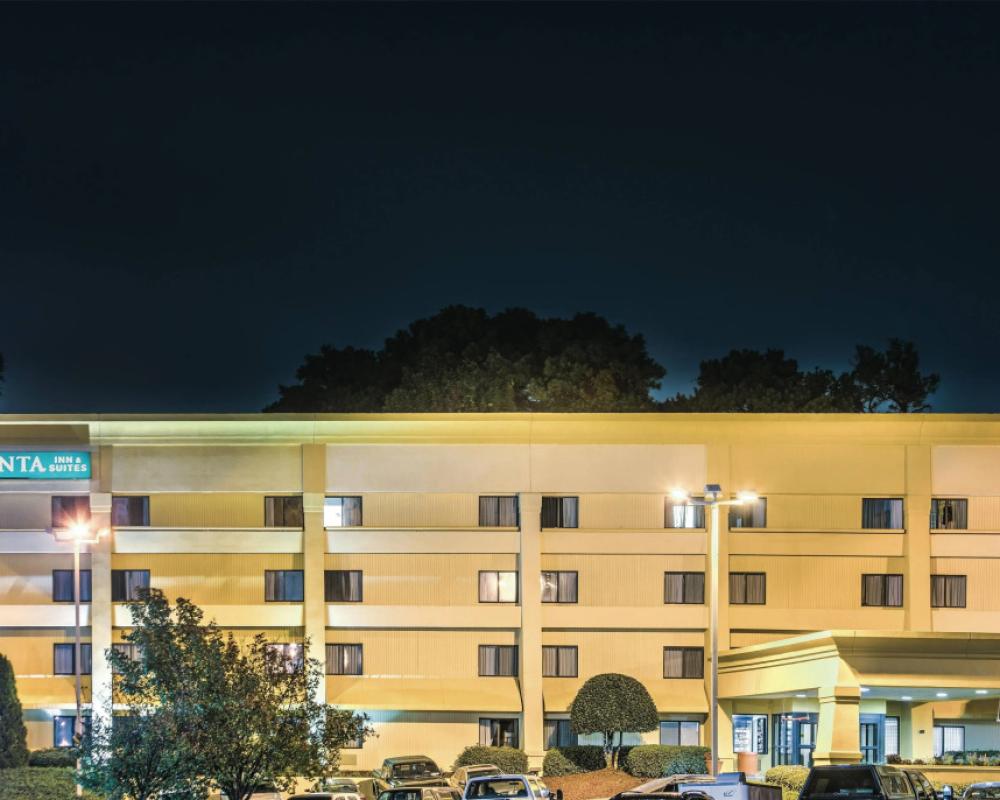 La Quinta Inn & Suites by Wyndham Atlanta Roswell