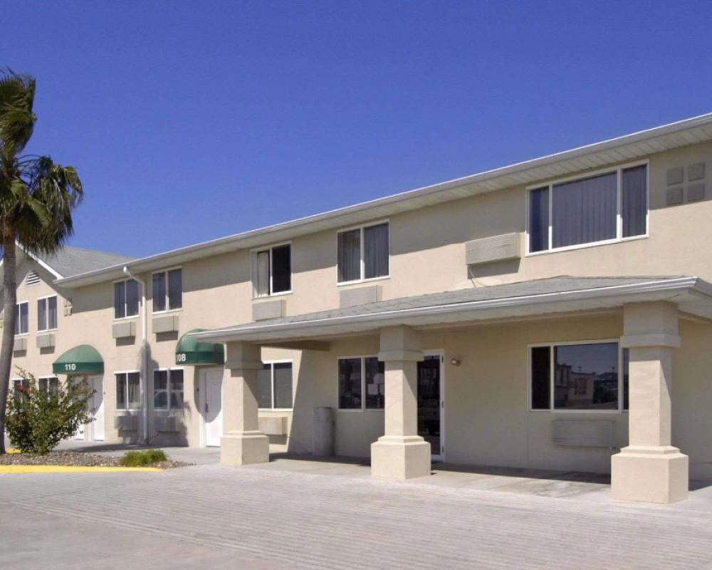 Super 8 By Wyndham Aransas Pass