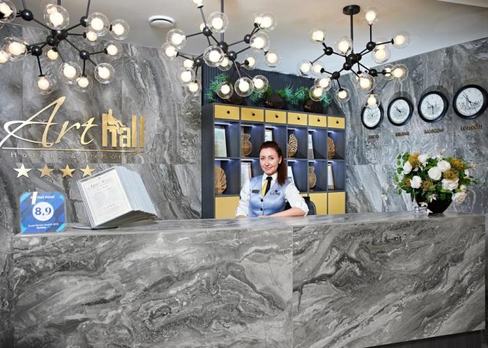 Art Hall Hotel
