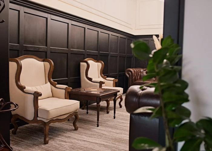 Graf Tolstoy Hotel