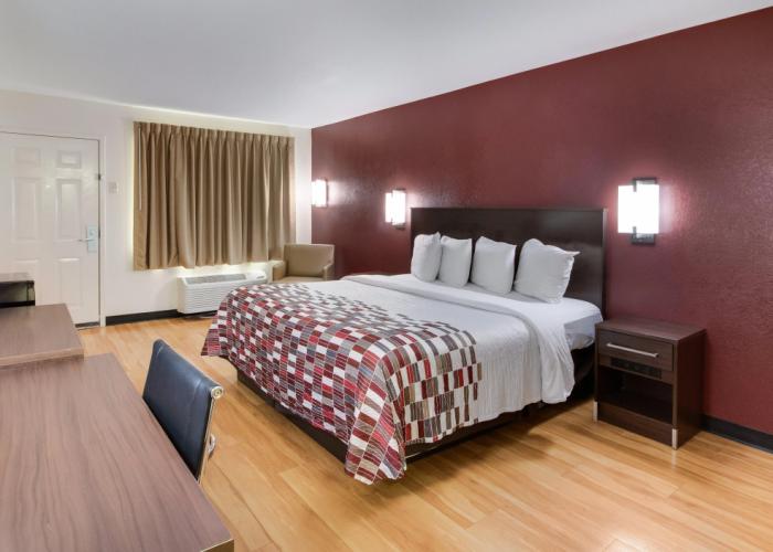Red Roof Inn & Suites Commerce - Athens