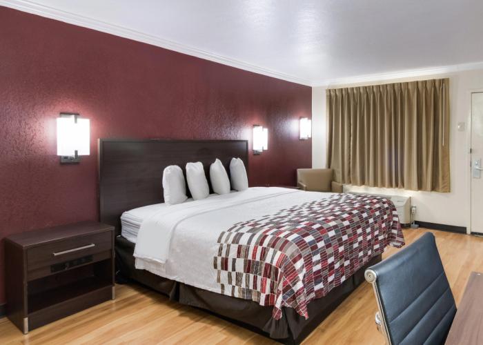 Red Roof Inn & Suites Commerce - Athens