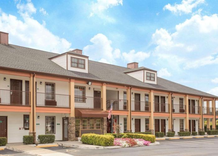 Baymont by Wyndham Commerce GA Near Tanger Outlets Mall