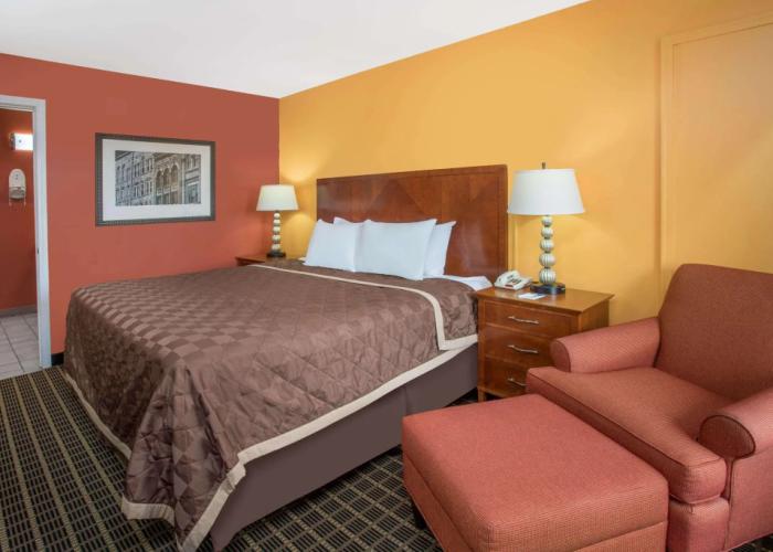 Baymont by Wyndham Commerce GA Near Tanger Outlets Mall