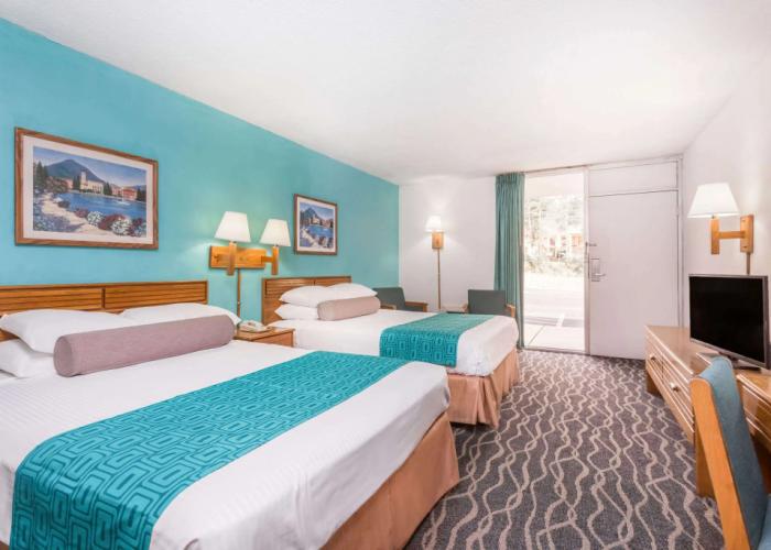 Howard Johnson by Wyndham Commerce GA