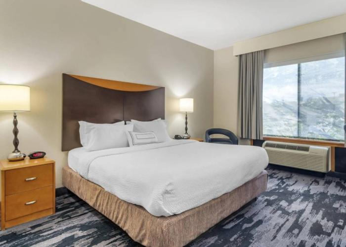 Fairfield Inn & Suites by Marriott Commerce