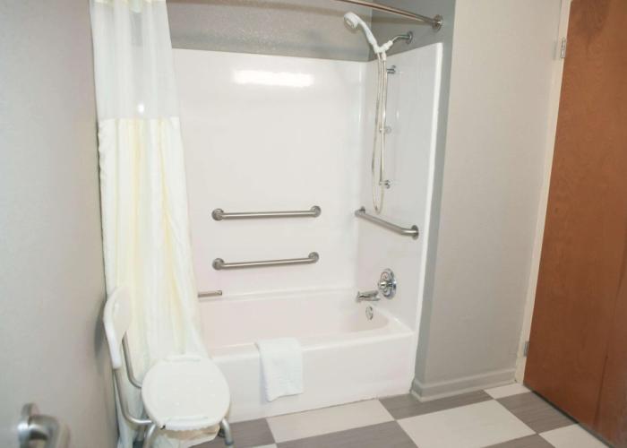 Best Western Commerce Inn