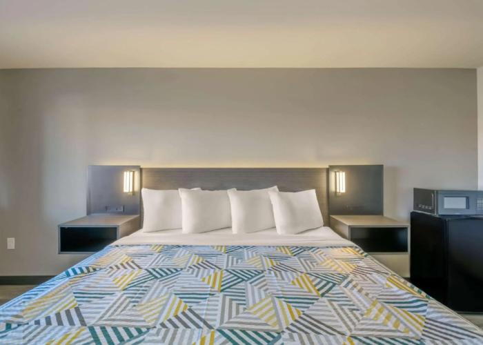 Motel 6 Commerce, GA