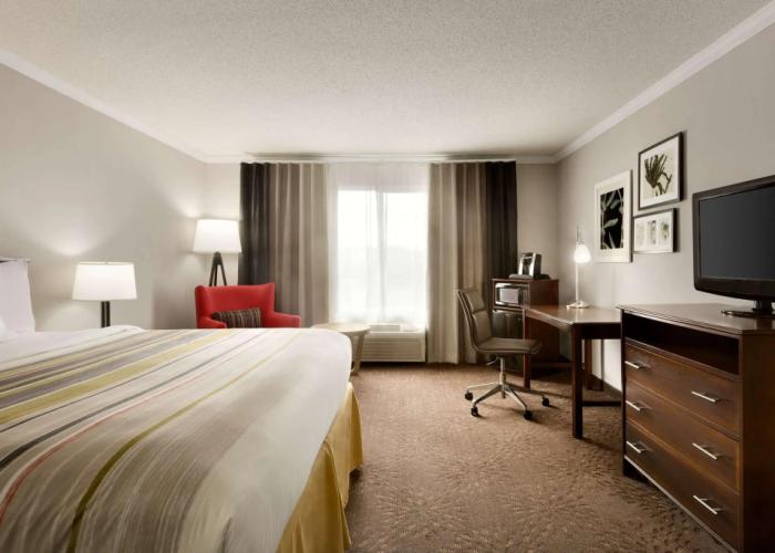 Spark by Hilton Commerce, GA