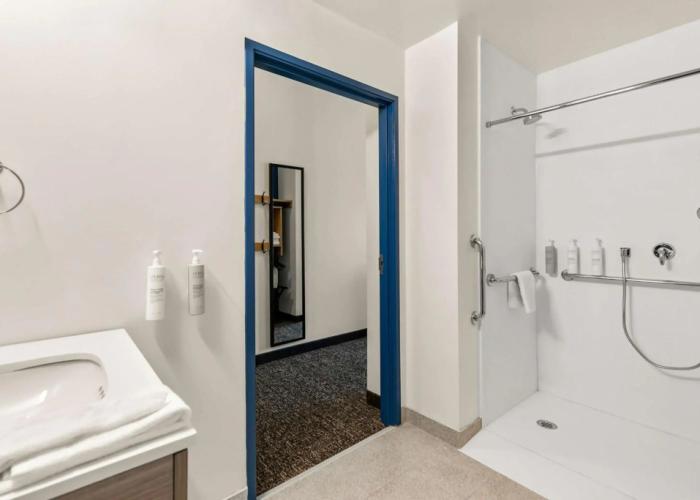 Spark by Hilton Commerce, GA