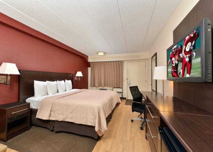 Red Roof Inn PLUS+ Secaucus - Meadowlands - NYC