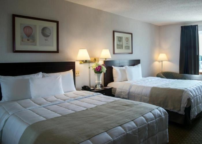 Meadowlands Plaza Hotel