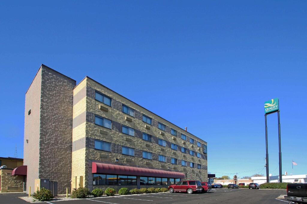 Comfort Inn & Suites