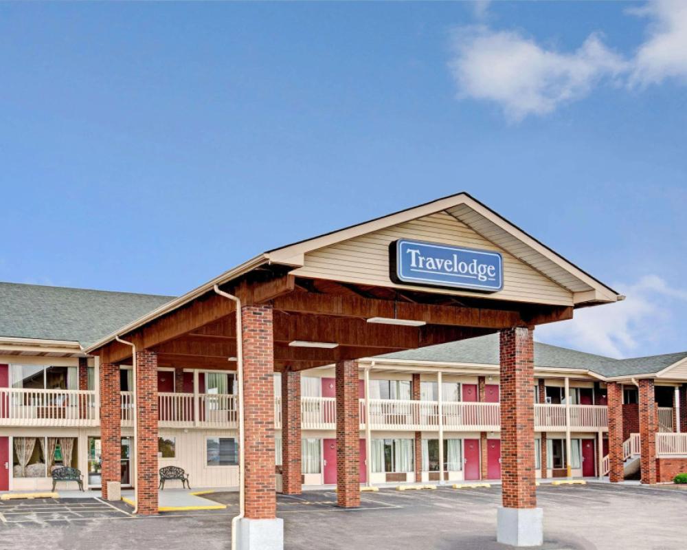 Travelodge by Wyndham Sellersburg / Louisville North