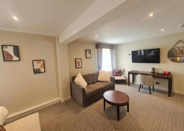 Blue Bell Lodge Hotel