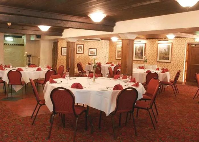 Wainstones Hotel