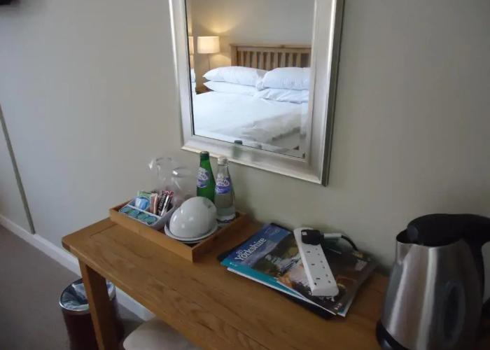 Royal Oak Hotel
