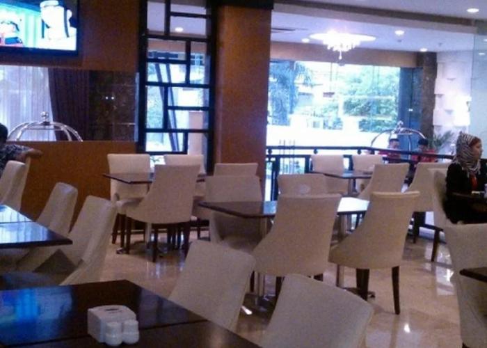 Hotel Sutan Raja