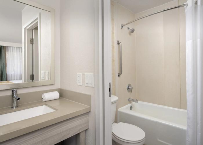 Quality Inn Atlantic Beach - Mayo Clinic Jax Area