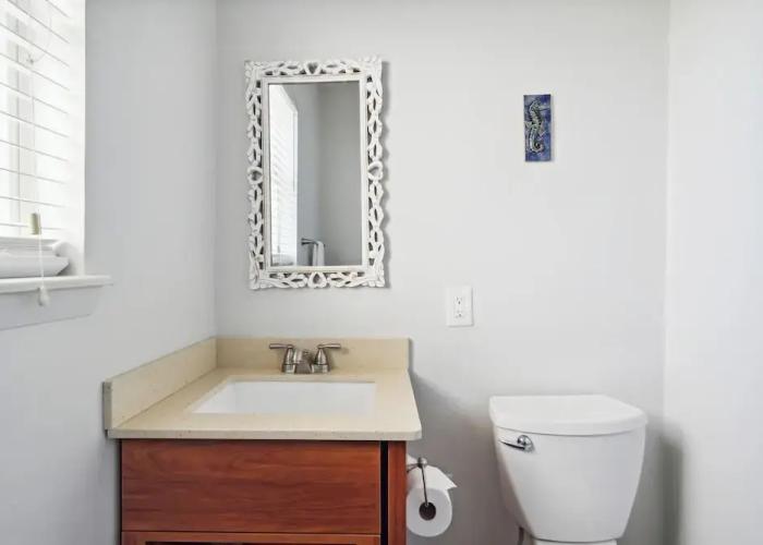 Seahorse Oceanfront Inn