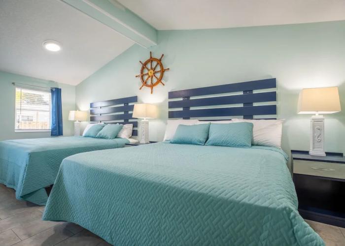 Salt Air Inn & Suites