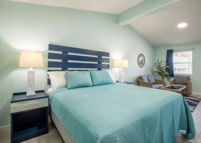 Salt Air Inn & Suites