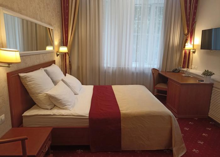 Milyutinskij Hotel