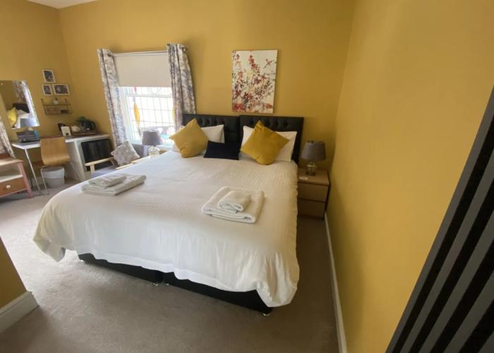 Grosvenor Place Guest House