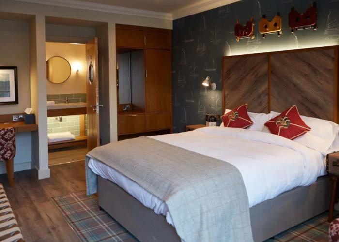 The Boathouse & Riverside Rooms