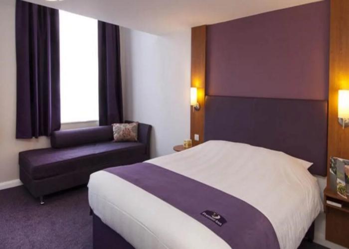 Premier Inn Chester Central South East
