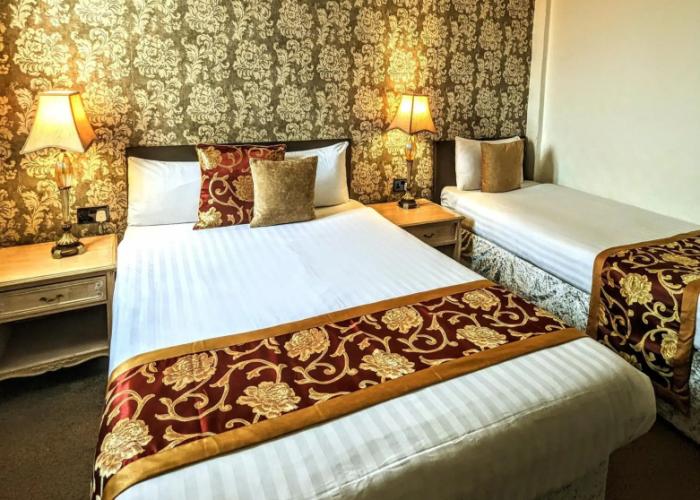 Hotel Brookside