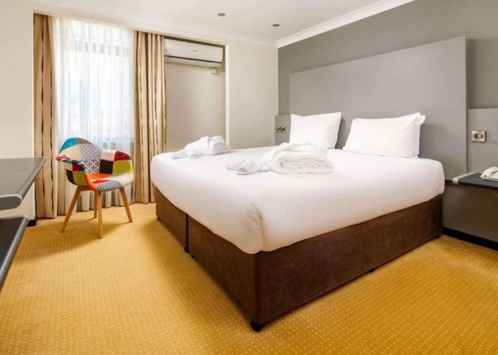 Mercure Chester Abbots Well Hotel
