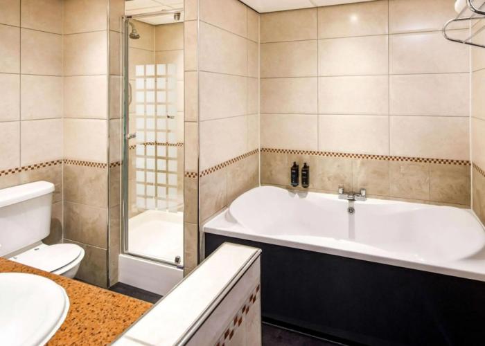 Mercure Chester Abbots Well Hotel