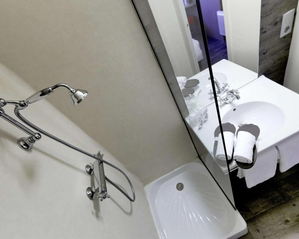 фото Brit Hotel Essentiel CHOLET