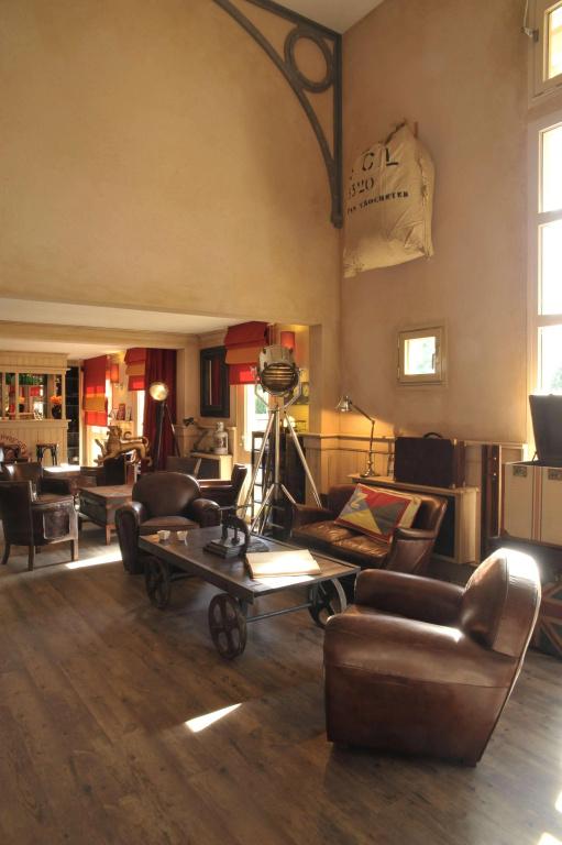 фото Brit Hotel Essentiel CHOLET