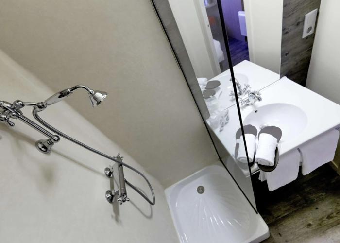 Brit Hotel Essentiel CHOLET
